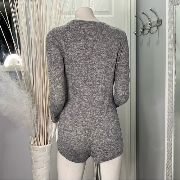 Pj Shorts Onesie - Picture 5 of 5